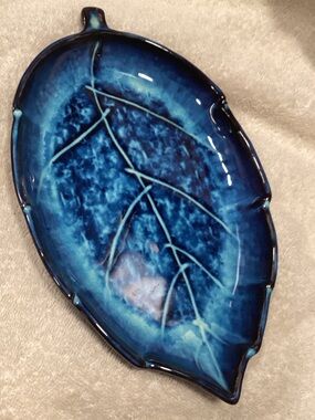 VTG Signed Unique Mixed Glazes in Hues of Blue Leaf Tray